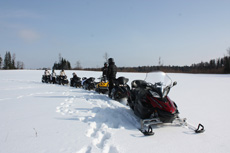 Гонки на снегоходах с компаниями Allied Telesis и Landata