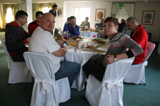 Гонки на снегоходах с компаниями Allied Telesis и Landata