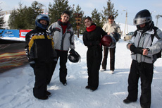 Гонки на снегоходах с компаниями Allied Telesis и Landata