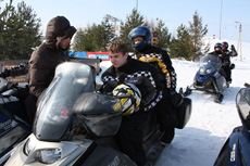 Гонки на снегоходах с компаниями Allied Telesis и Landata